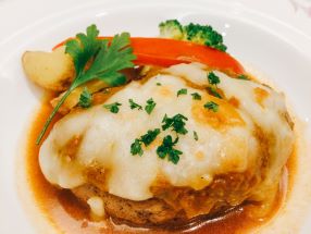 週替わりハンバーグランチ