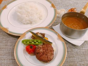 パンセ特製カレー