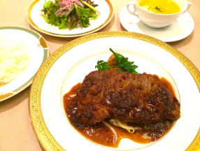 ビーフステーキ