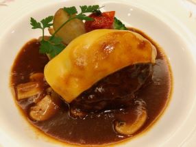 週替わりハンバーグランチ
